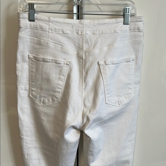 J BRAND Natasha White Button-Detail Women's Skinny Jeans, Size 30 - Picture 14 of 15